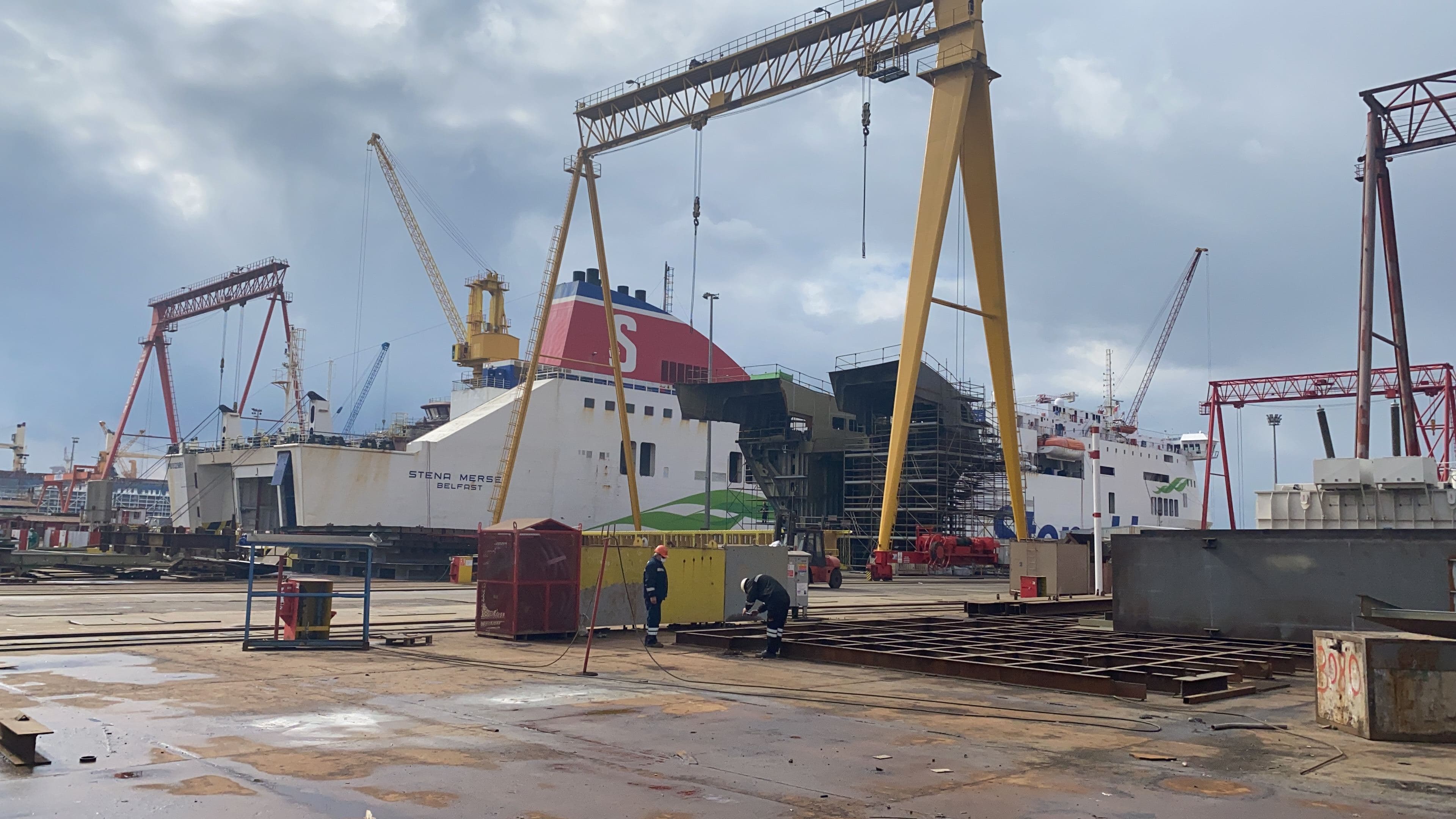 05781FB6-AC48-4444-8DE0-D7E5BAEA9C63