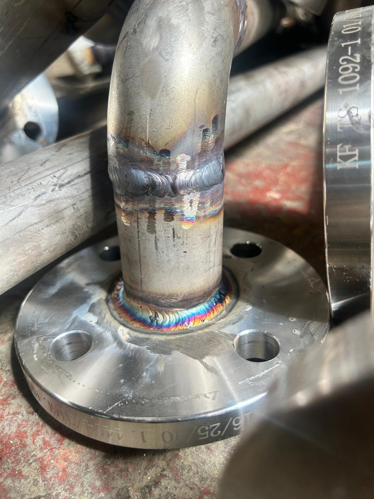 STAINLESS STEEL PIPE 18